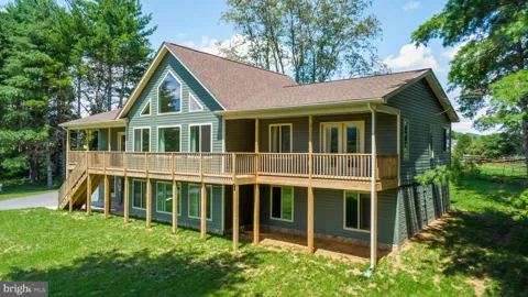 118 EVERGREEN COURT