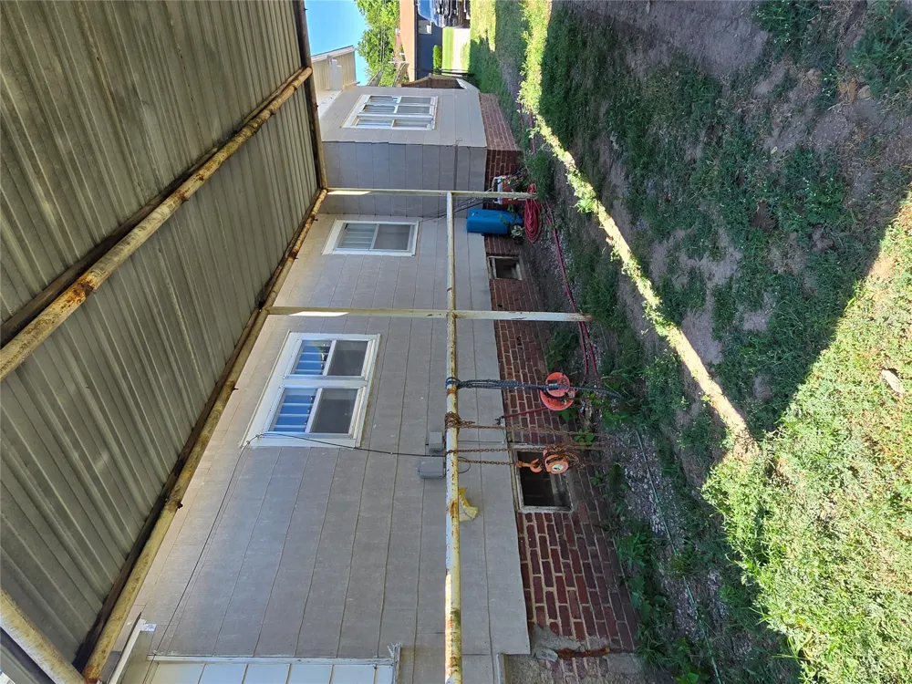 306 2nd Street Fairfax, OK 74637
