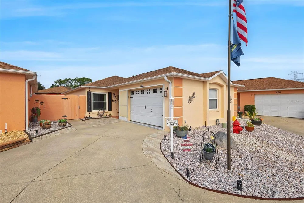 868 OVIEDO ROAD The Villages, FL 32159