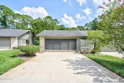 222 Deer Lake Circle