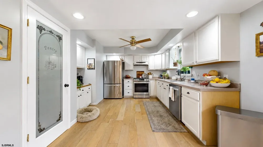 1207 10th Ave Dorothy, NJ 08317