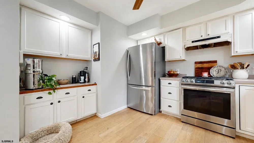 1207 10th Ave Dorothy, NJ 08317