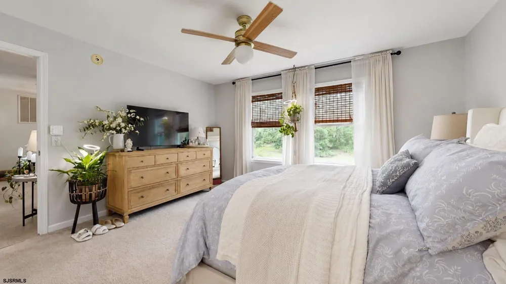 1207 10th Ave Dorothy, NJ 08317