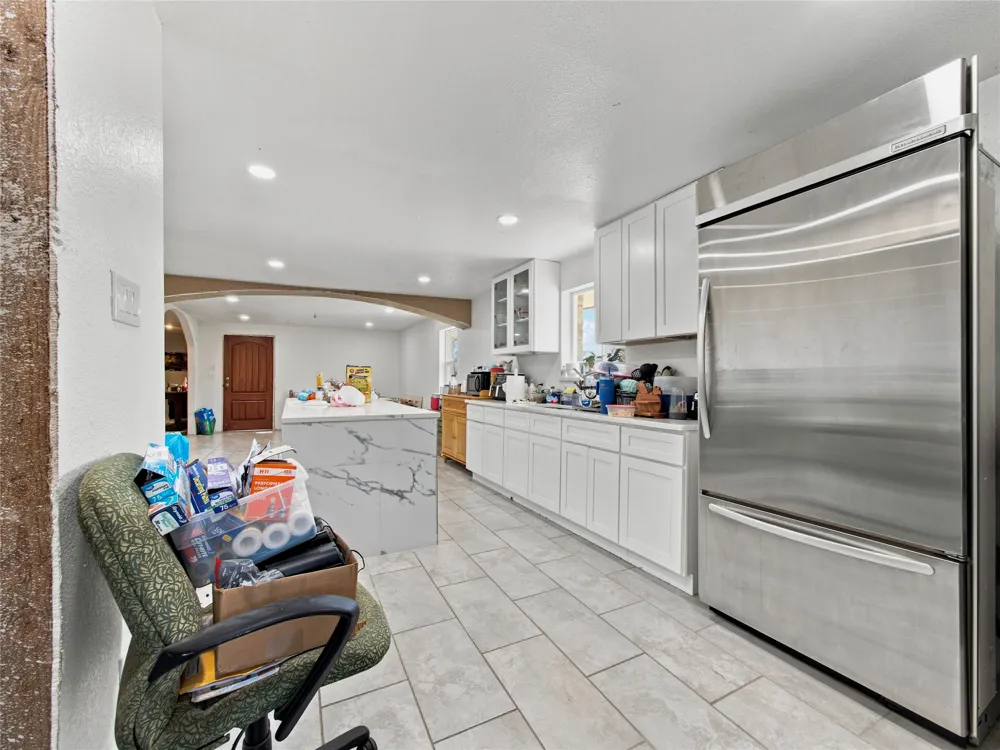 402 County Road 3422 Wills Point, TX 75169