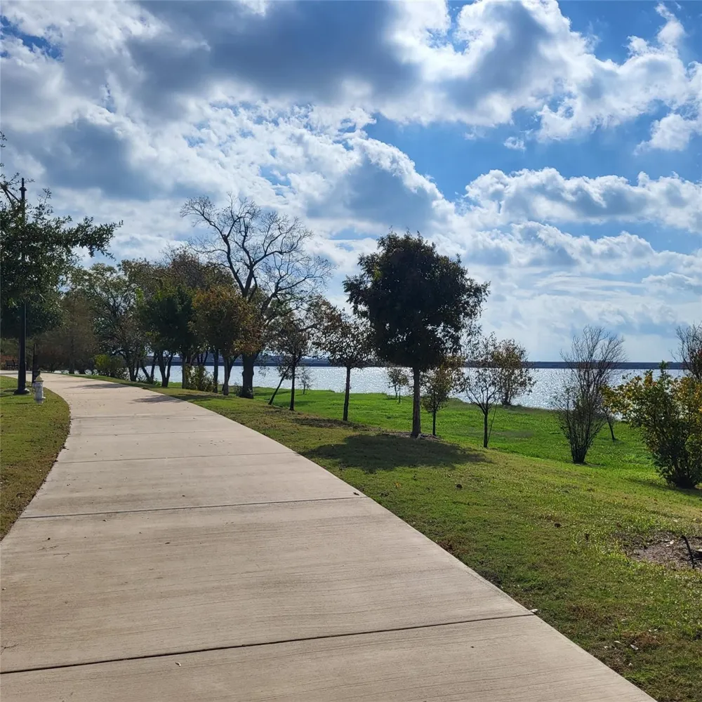 7506 Coronado Drive Rowlett, TX 75088