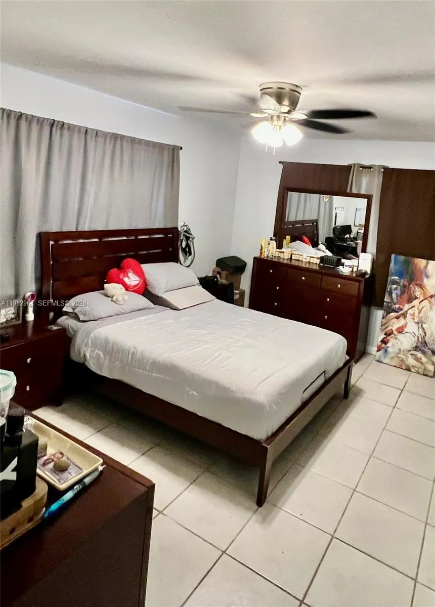 2016 NE 26th St #2 Wilton Manors, FL 33305