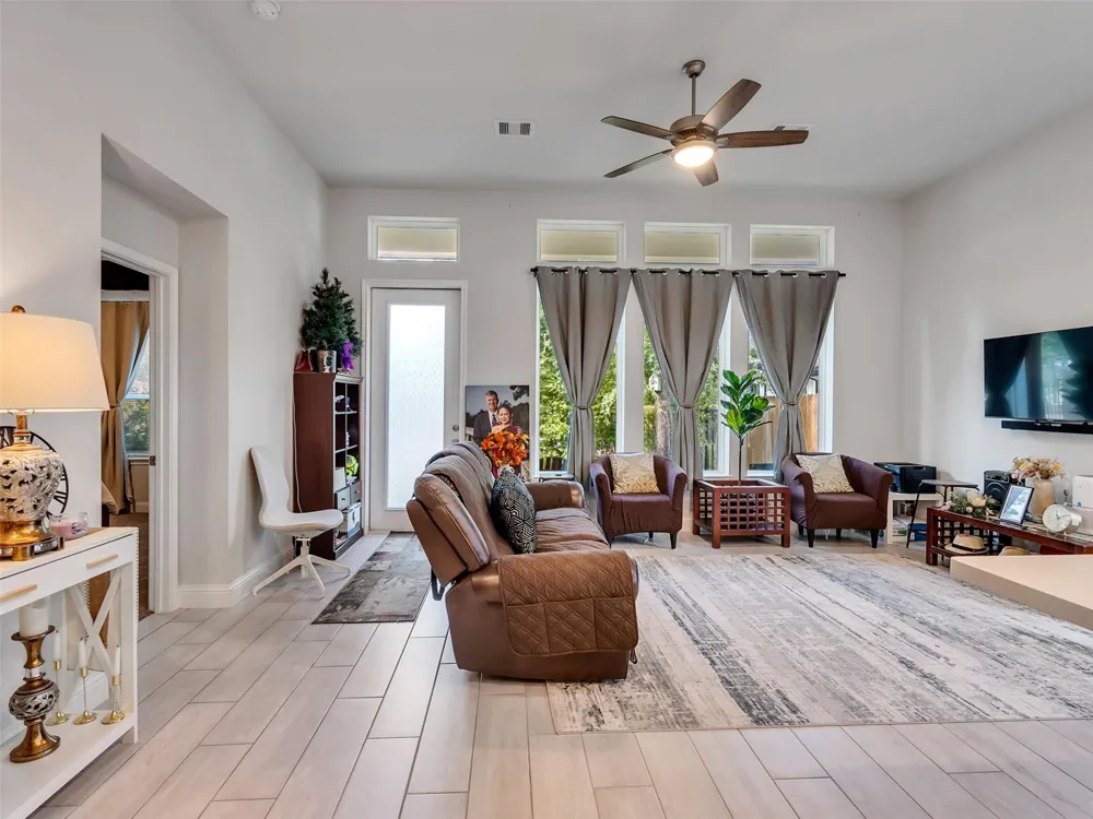 7318 Honey Creek Lane Porter, TX 77365