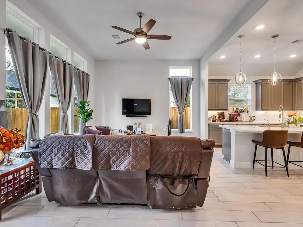 7318 Honey Creek Lane Porter, TX 77365