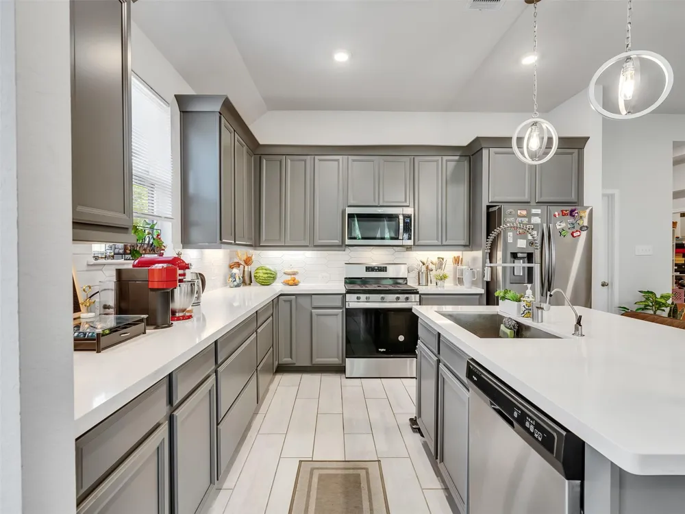 7318 Honey Creek Lane Porter, TX 77365