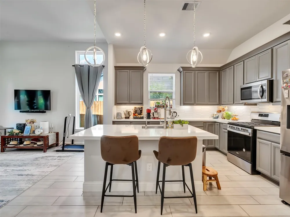7318 Honey Creek Lane Porter, TX 77365