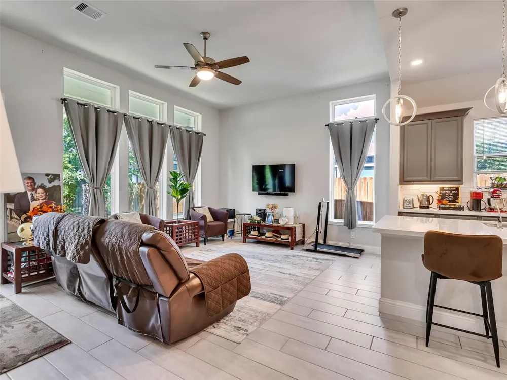 7318 Honey Creek Lane Porter, TX 77365
