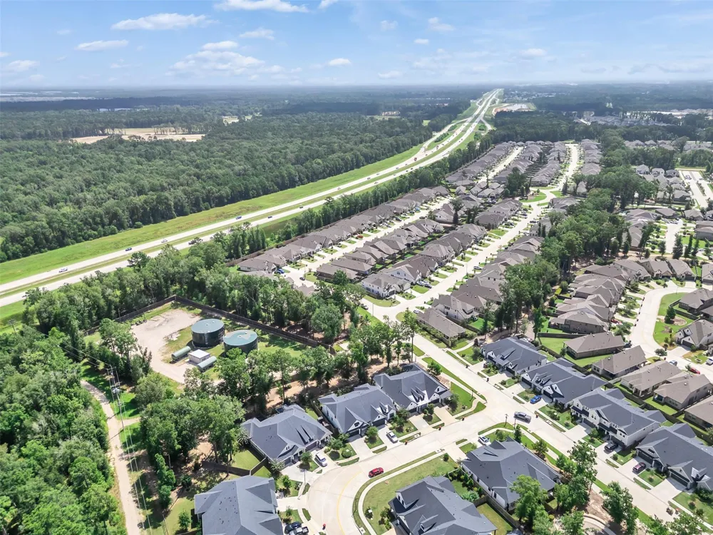 7318 Honey Creek Lane Porter, TX 77365