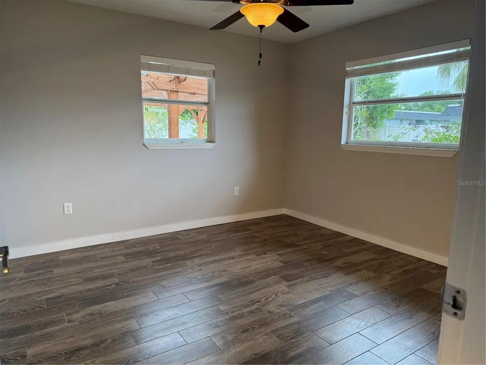98 DADE AVENUE Sarasota, FL 34232