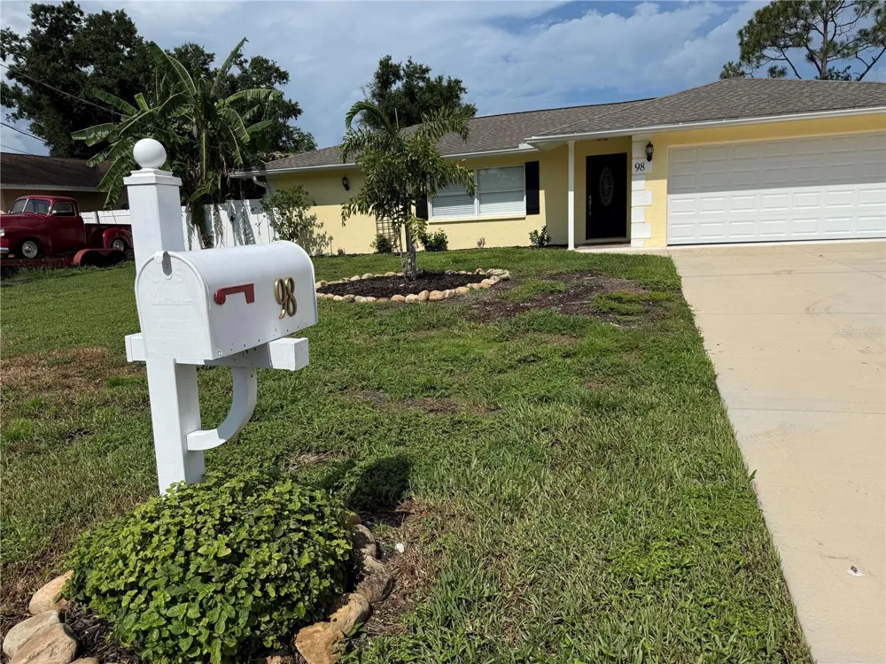 98 DADE AVENUE Sarasota, FL 34232