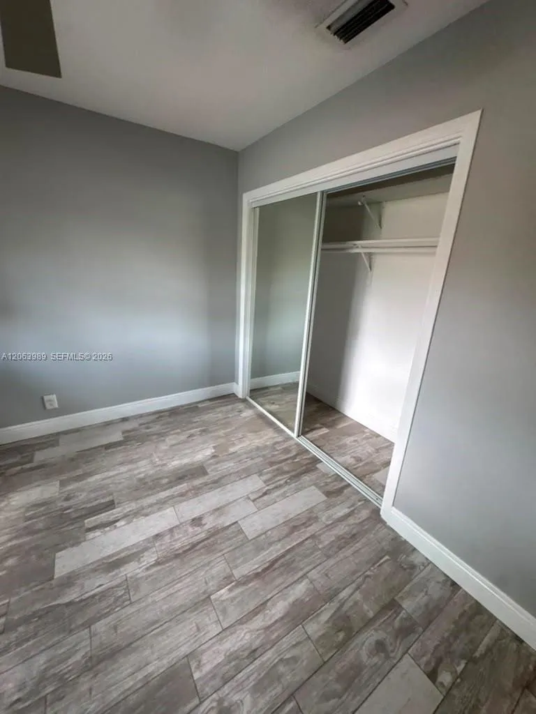 2020 NE 33rd St #2020 Lighthouse Point, FL 33064