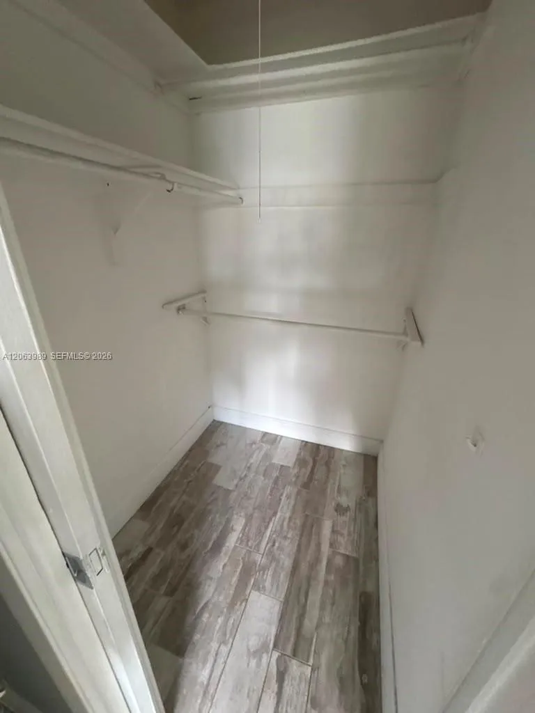 2020 NE 33rd St #2020 Lighthouse Point, FL 33064
