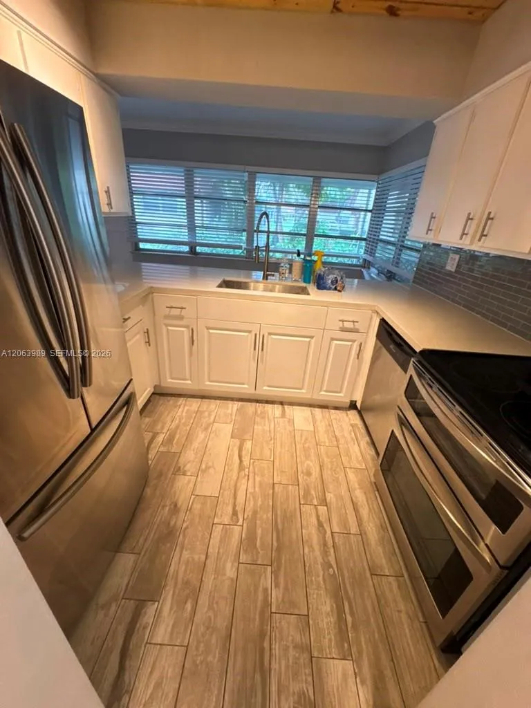 2020 NE 33rd St #2020 Lighthouse Point, FL 33064