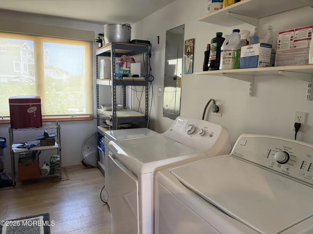 29 Julia Drive Manahawkin, NJ 08050