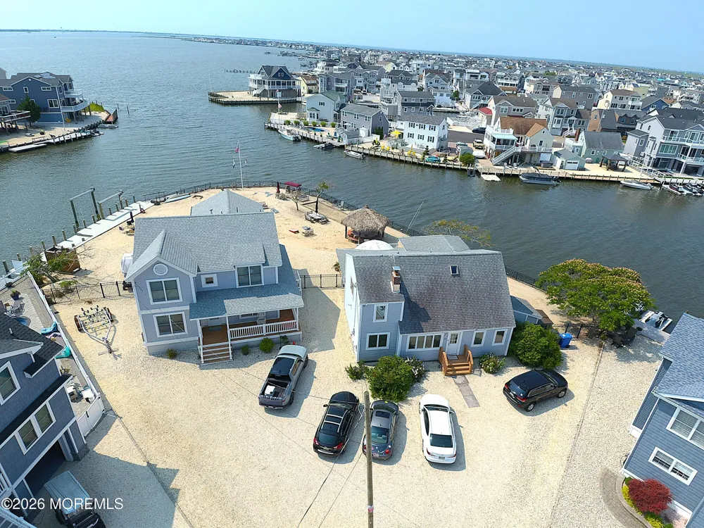 29 Julia Drive Manahawkin, NJ 08050