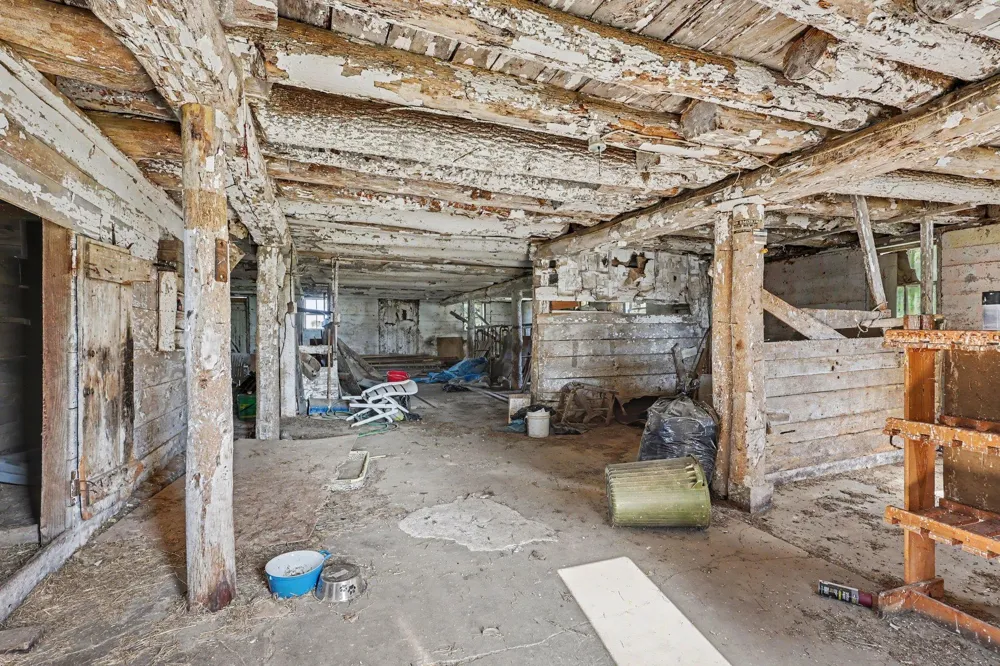 7114 1 Mile Road Hinton Township, MI 48850