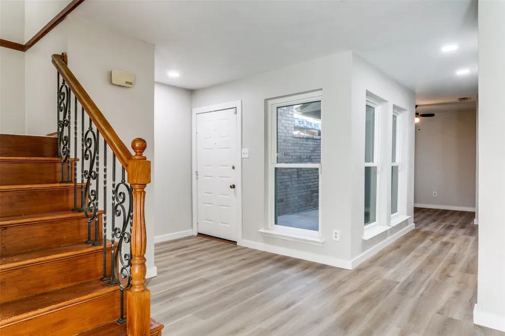 2112 MistyMeadow Court Carrollton, TX 75006