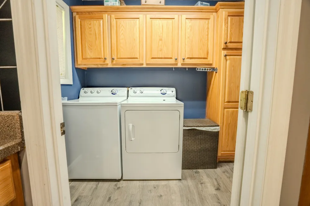 57 Old Jackson Hwy Leoma, TN 38468