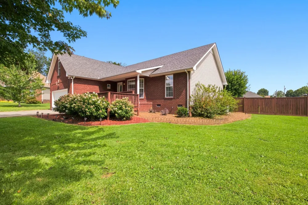 106 Teton Ct Portland, TN 37148