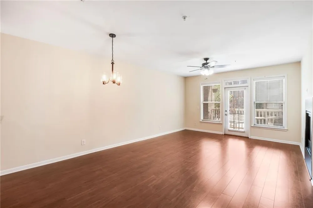 4805 W Village Way SE #1206 Smyrna, GA 30080
