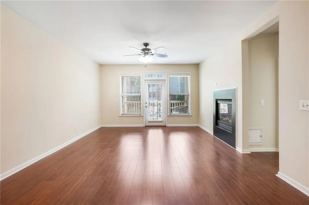 4805 W Village Way SE #1206 Smyrna, GA 30080