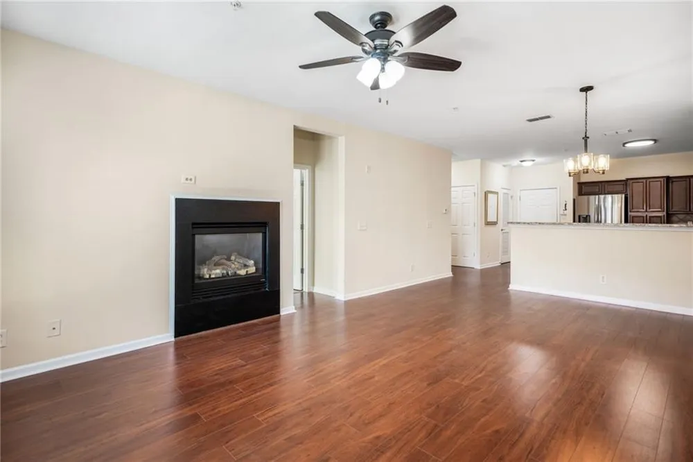 4805 W Village Way SE #1206 Smyrna, GA 30080
