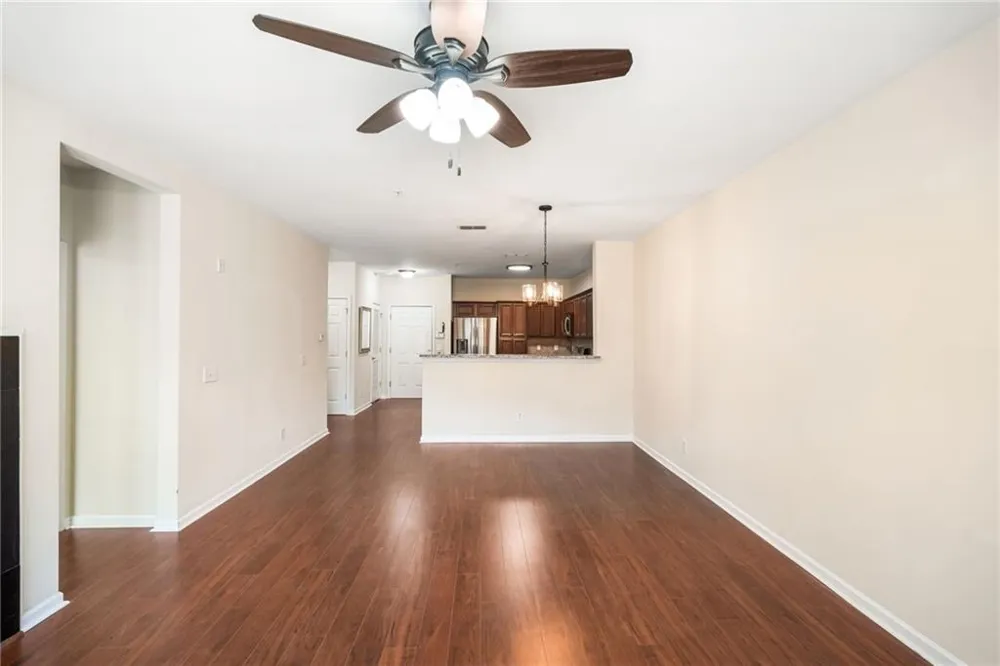 4805 W Village Way SE #1206 Smyrna, GA 30080