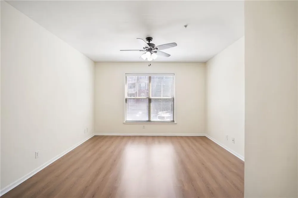 4805 W Village Way SE #1206 Smyrna, GA 30080