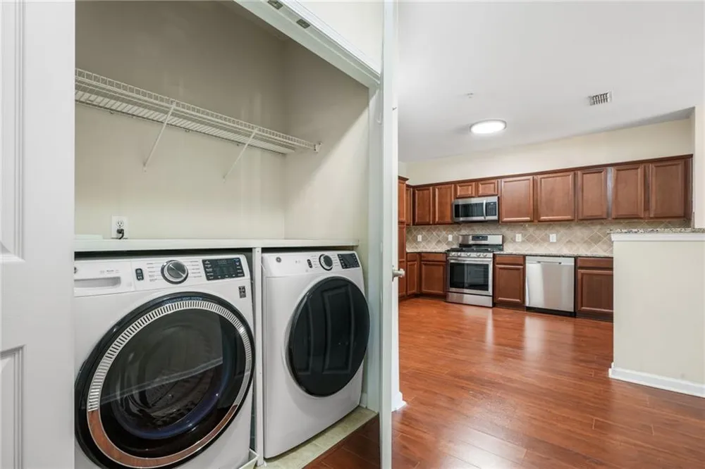 4805 W Village Way SE #1206 Smyrna, GA 30080