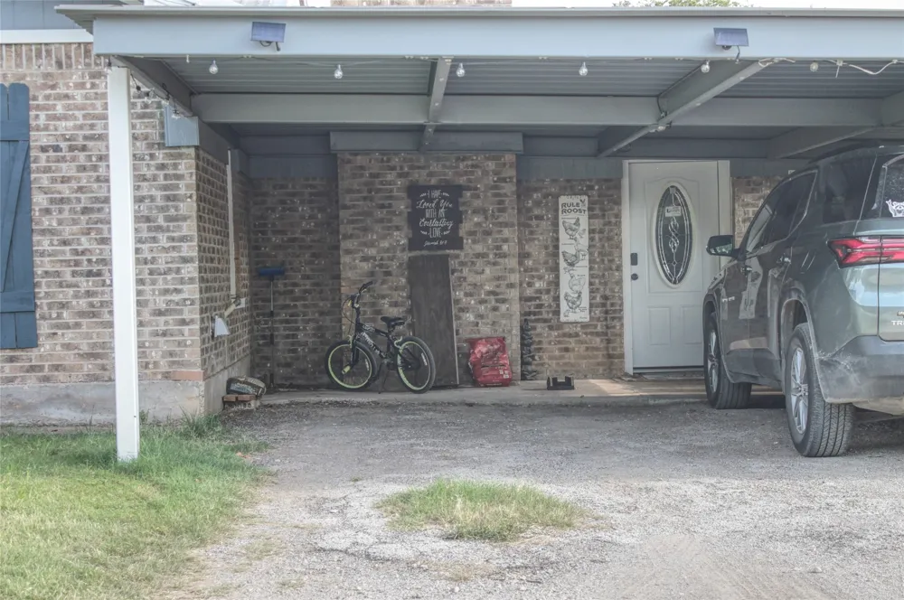 941 Central Street Albany, TX 76430