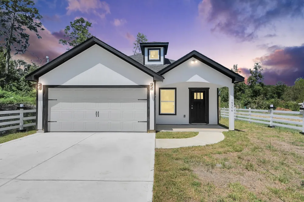 14574 Half Circle Street Splendora, TX 77372