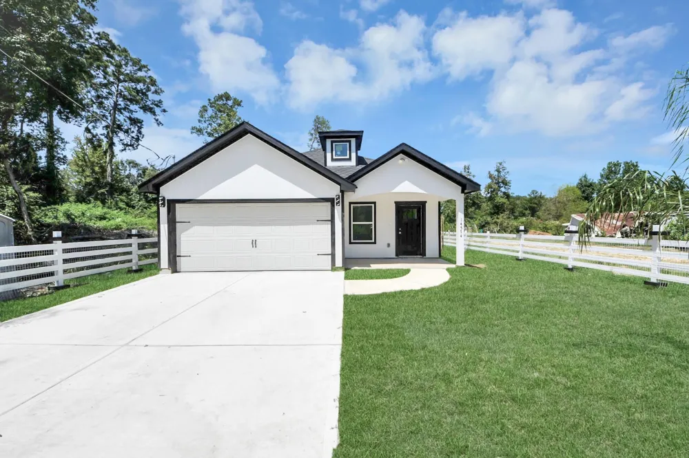 14574 Half Circle Street Splendora, TX 77372