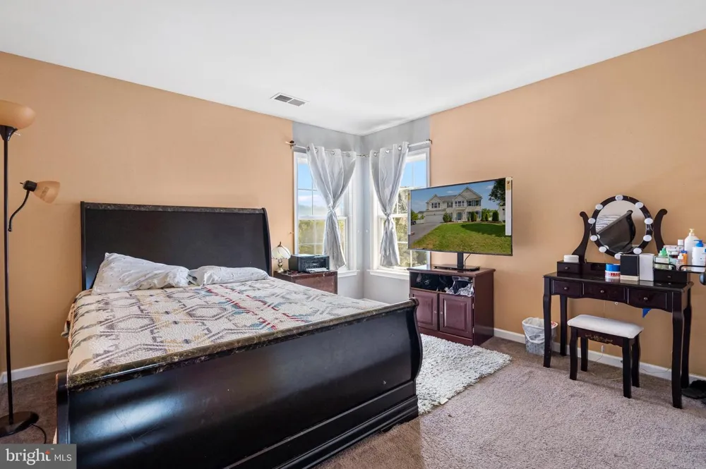 31 RULAND DRIVE Bunker Hill, WV 25413