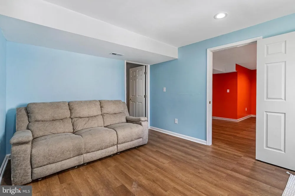 31 RULAND DRIVE Bunker Hill, WV 25413