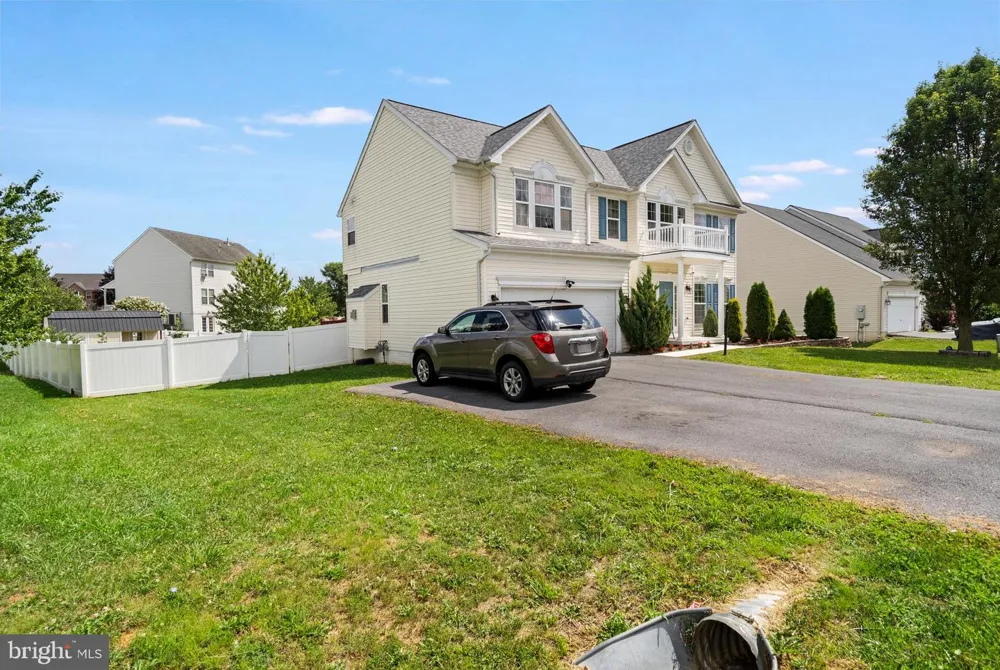 31 RULAND DRIVE Bunker Hill, WV 25413