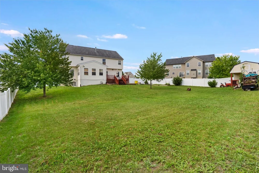 31 RULAND DRIVE Bunker Hill, WV 25413