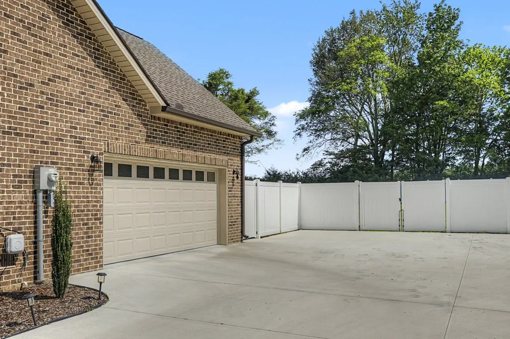 378 Randall Ln Manchester, TN 37355