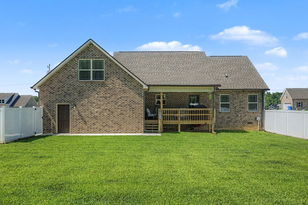 378 Randall Ln Manchester, TN 37355