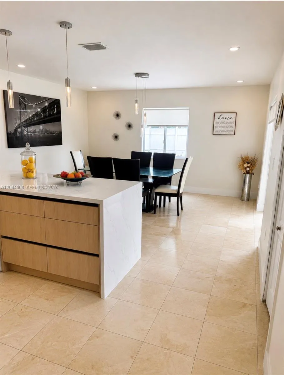 9625 NW 36th Ave #REAR B Miami, FL 33147