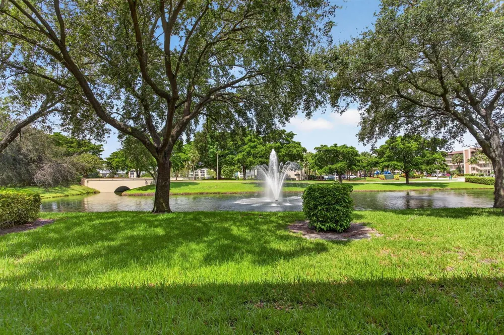 2006 GRANADA DRIVE #J1 Coconut Creek, FL 33066