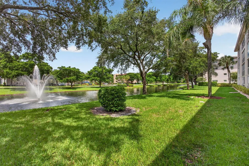2006 GRANADA DRIVE #J1 Coconut Creek, FL 33066