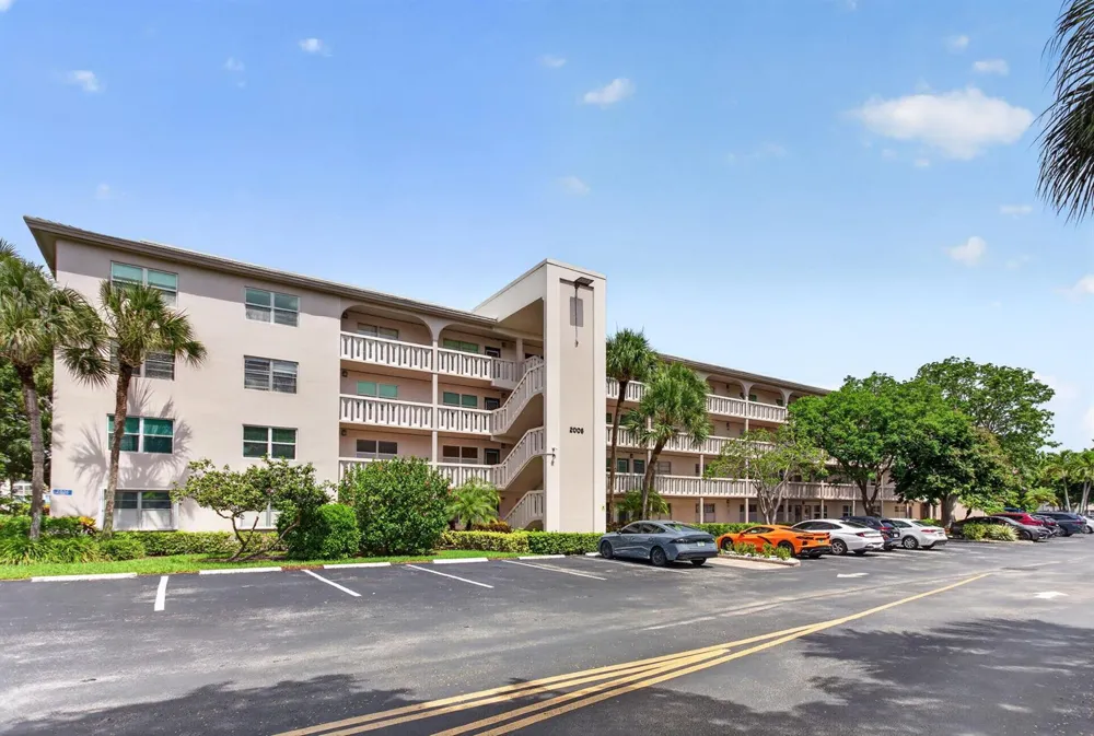 2006 GRANADA DRIVE #J1 Coconut Creek, FL 33066