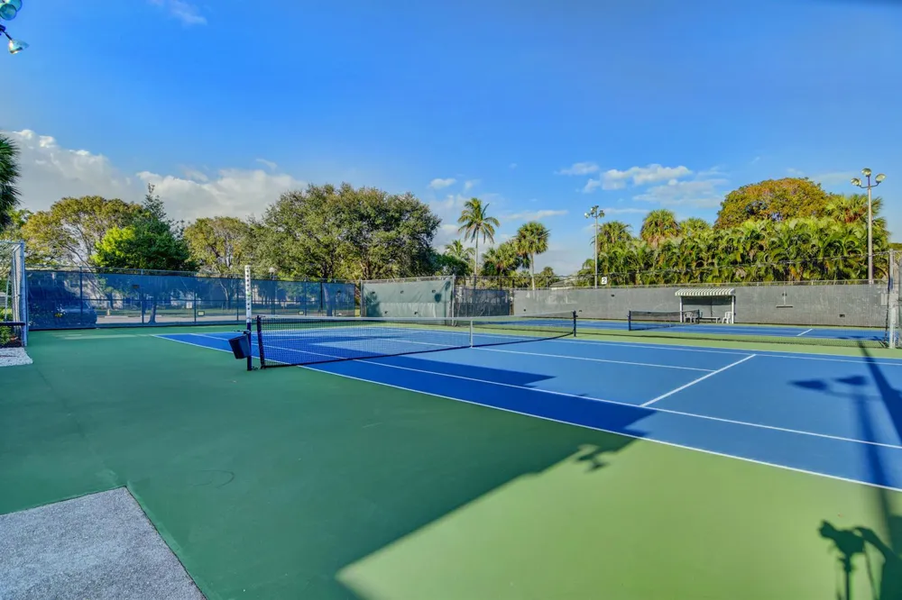2006 GRANADA DRIVE #J1 Coconut Creek, FL 33066