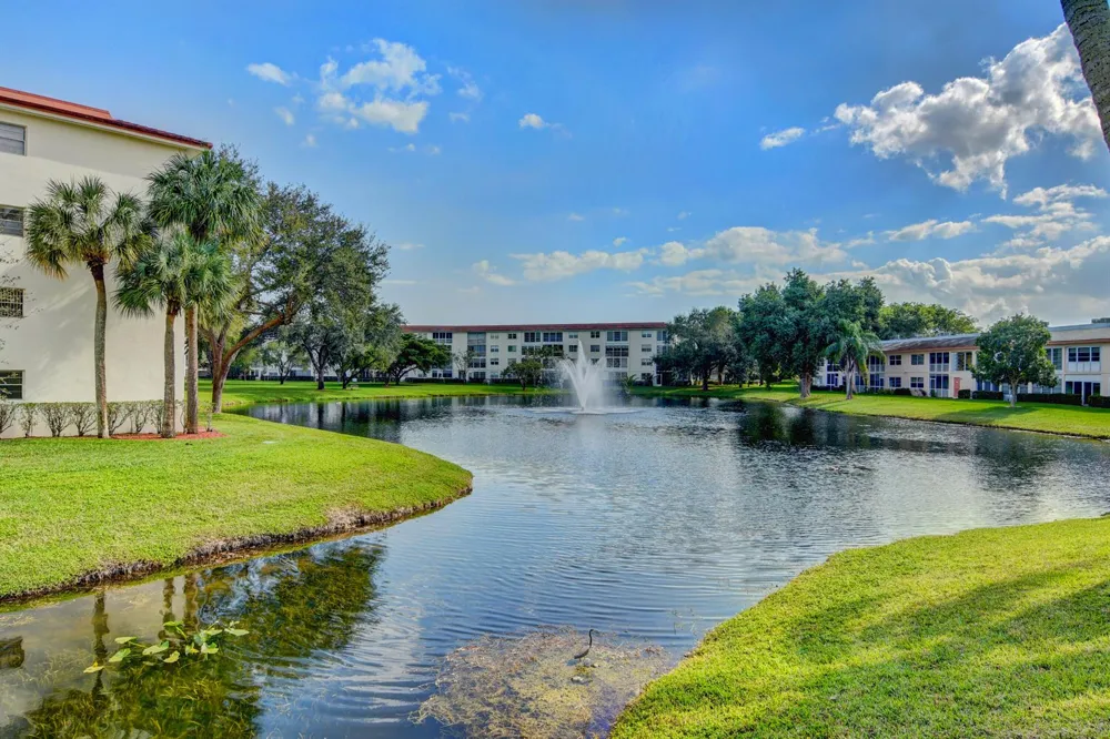 2006 GRANADA DRIVE #J1 Coconut Creek, FL 33066