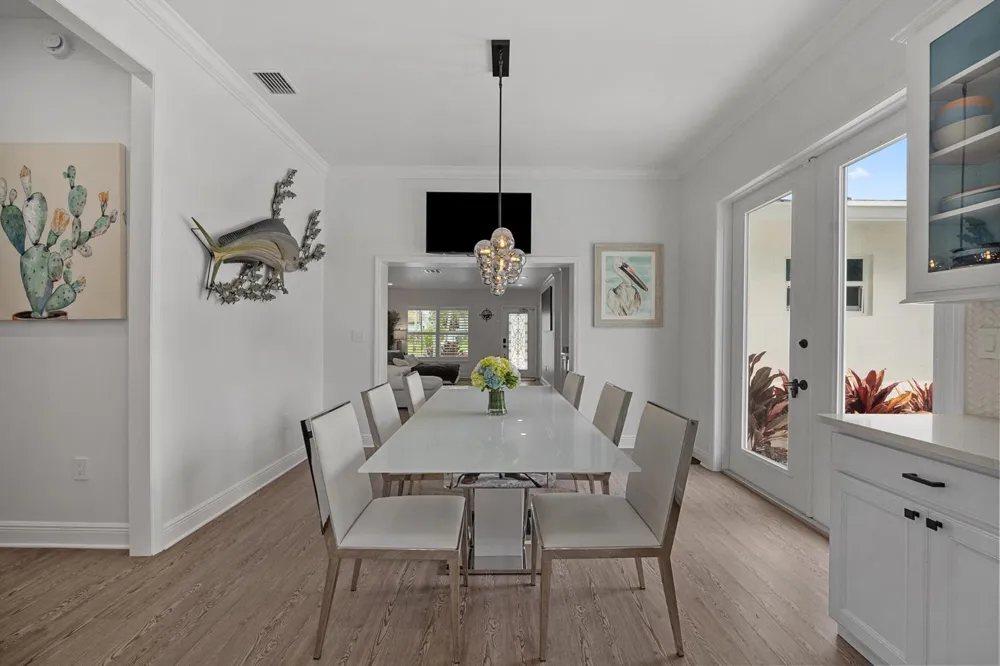 765 Lagoon Drive North Palm Beach, FL 33408