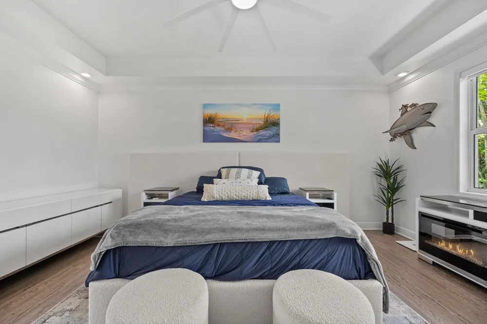 765 Lagoon Drive North Palm Beach, FL 33408